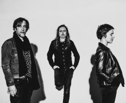 A Place To Bury Strangers